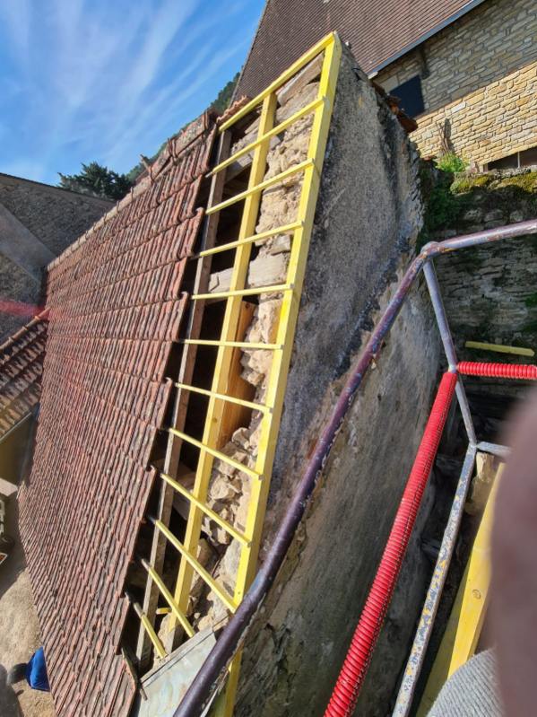 Reparation toiture ouges 21600